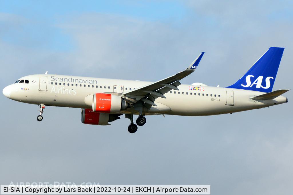EI-SIA, 2017 Airbus A320-251N C/N 7897, RWY22L