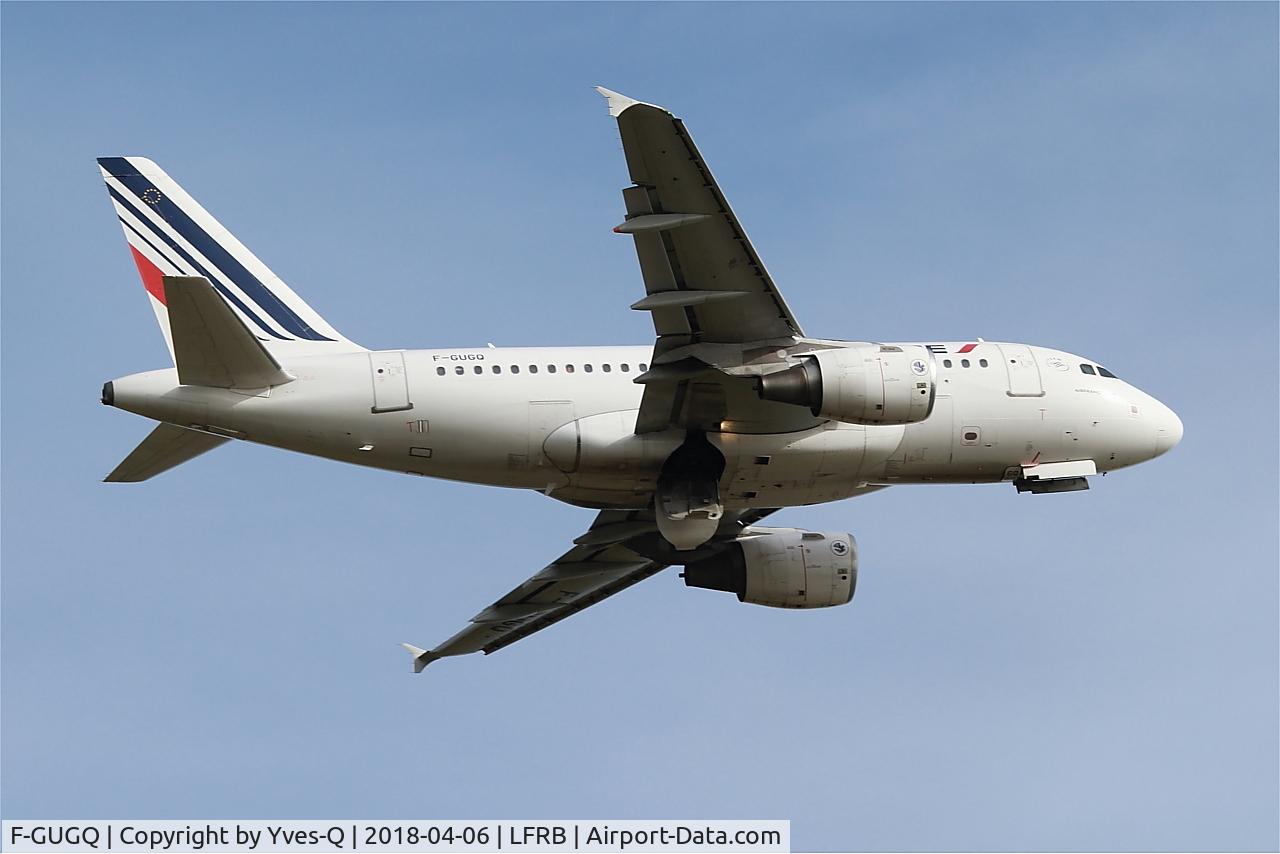 F-GUGQ, 2006 Airbus A318-111 C/N 2972, Airbus A318-111, CLimbing from rwy 07R, Brest-Bretagne airport (LFRB-BES)