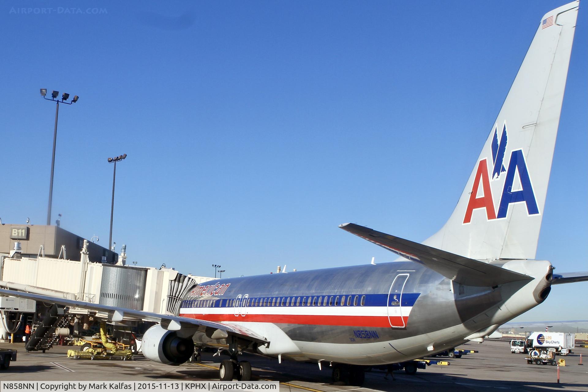 N858NN, Boeing 737-823 C/N 30904, American Airlines B738 Boeing 737-823, N858NN AT PHX