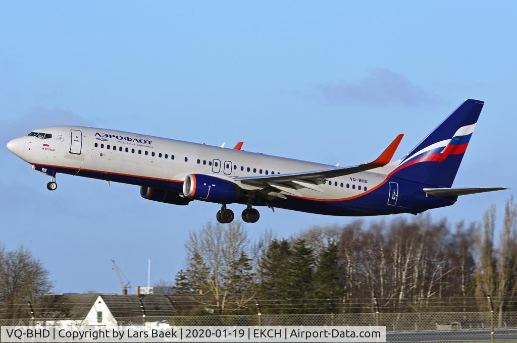 VQ-BHD, 2018 Boeing 737-8L9 C/N 41221, RWY22R