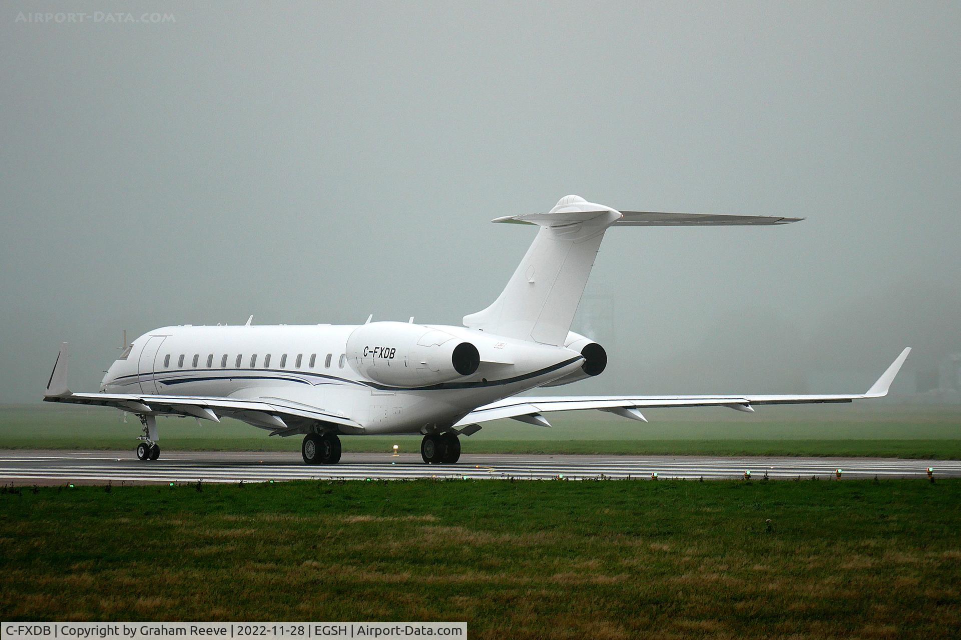 C-FXDB, 2015 Bombardier BD-700-1A10 Global 6000 C/N 9720, Departing from Norwich in fog.