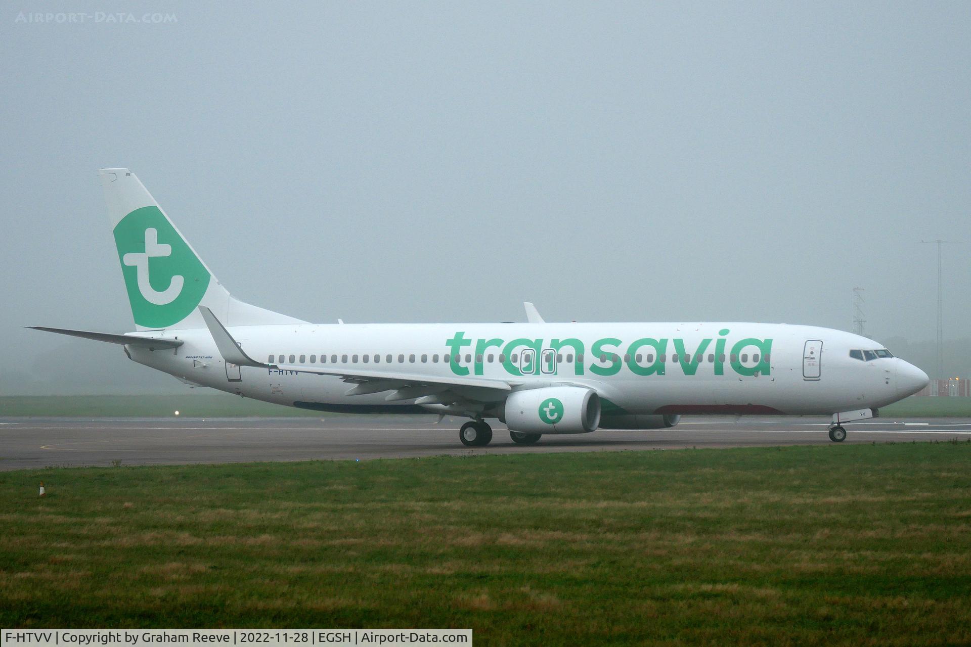 F-HTVV, 2012 Boeing 737-8JP C/N 39019, Departing from Norwich in fog.