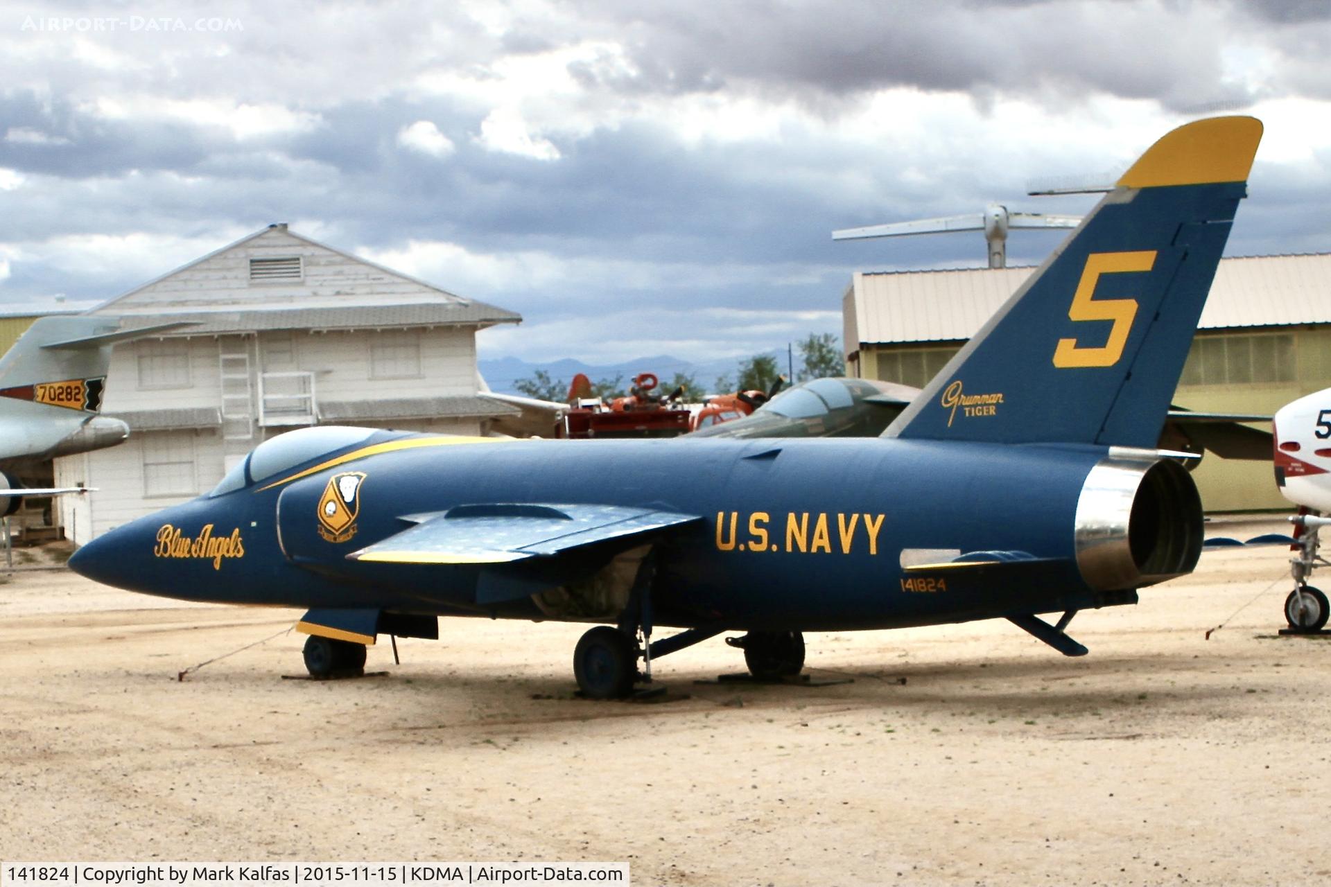 141824, Grumman F11F-1 Tiger C/N 141, 141824 (Blue Angels 5), Grumman F11F-1 Tiger
