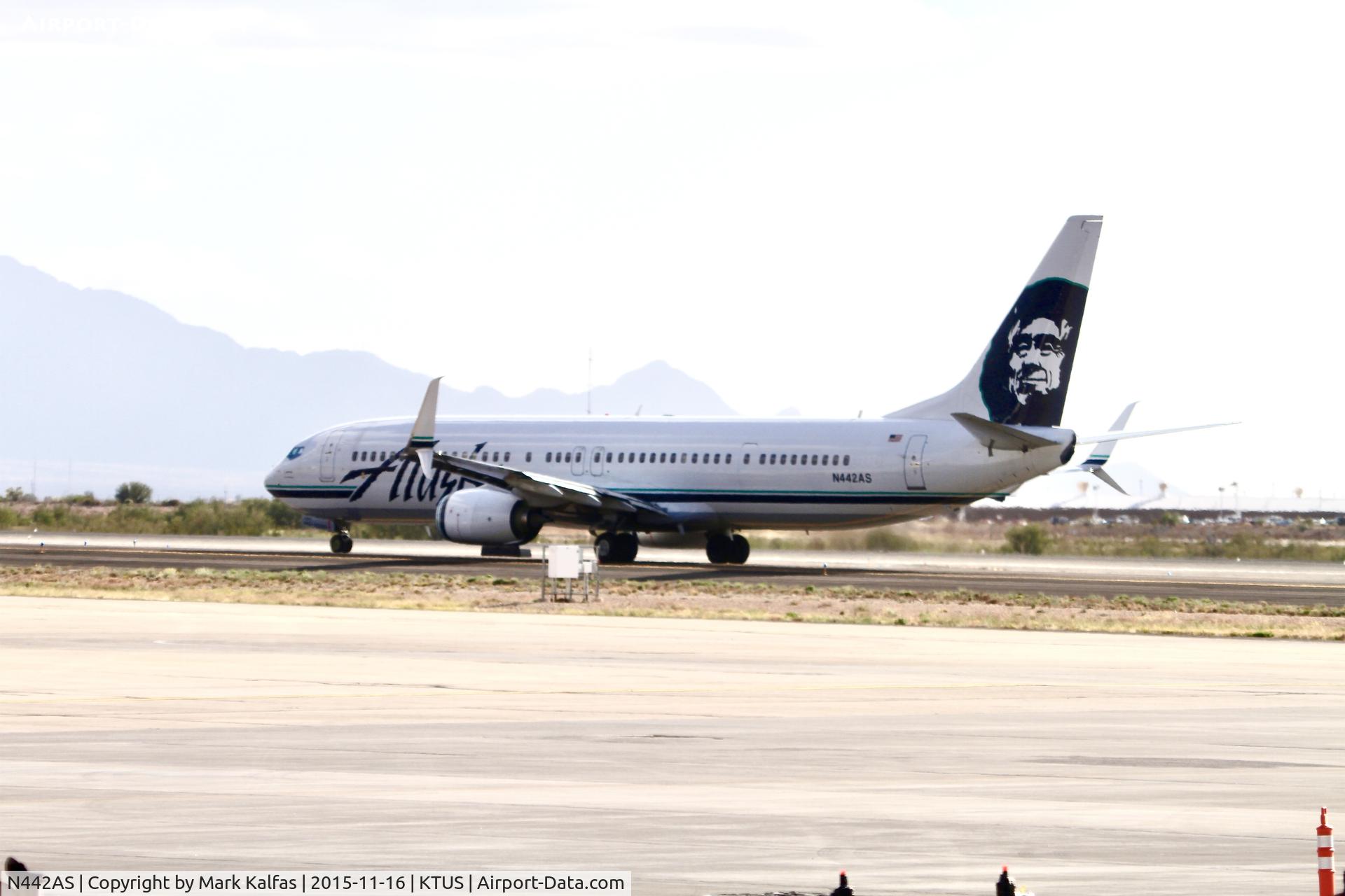 N442AS, 2013 Boeing 737-990/ER C/N 43293, Alaska Boeing 737-990/ER, N422AS at Tuscon