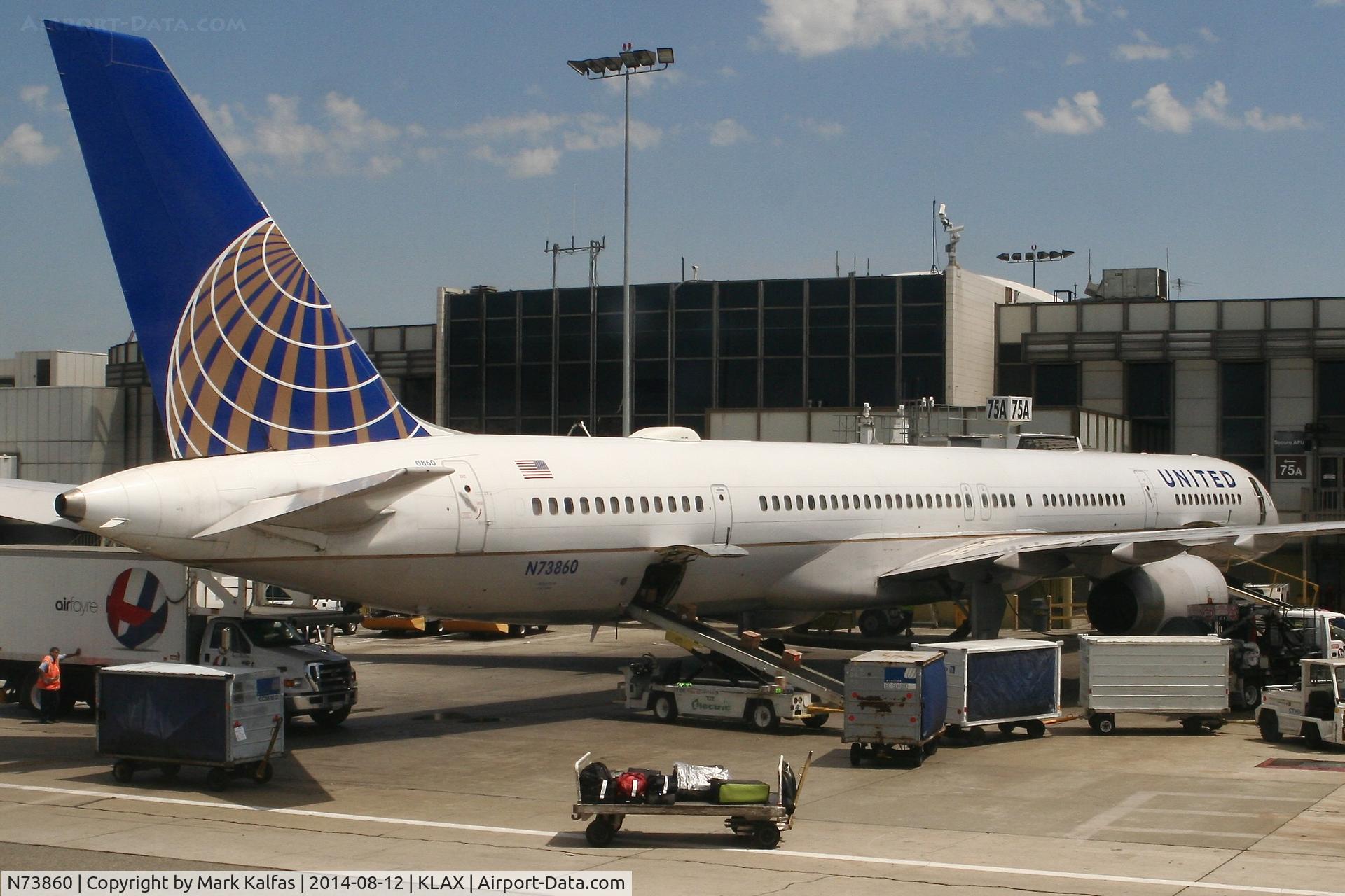N73860, 2001 Boeing 757-33N C/N 32584, United Boeing 757-33N N73860 at gate 75A LAX