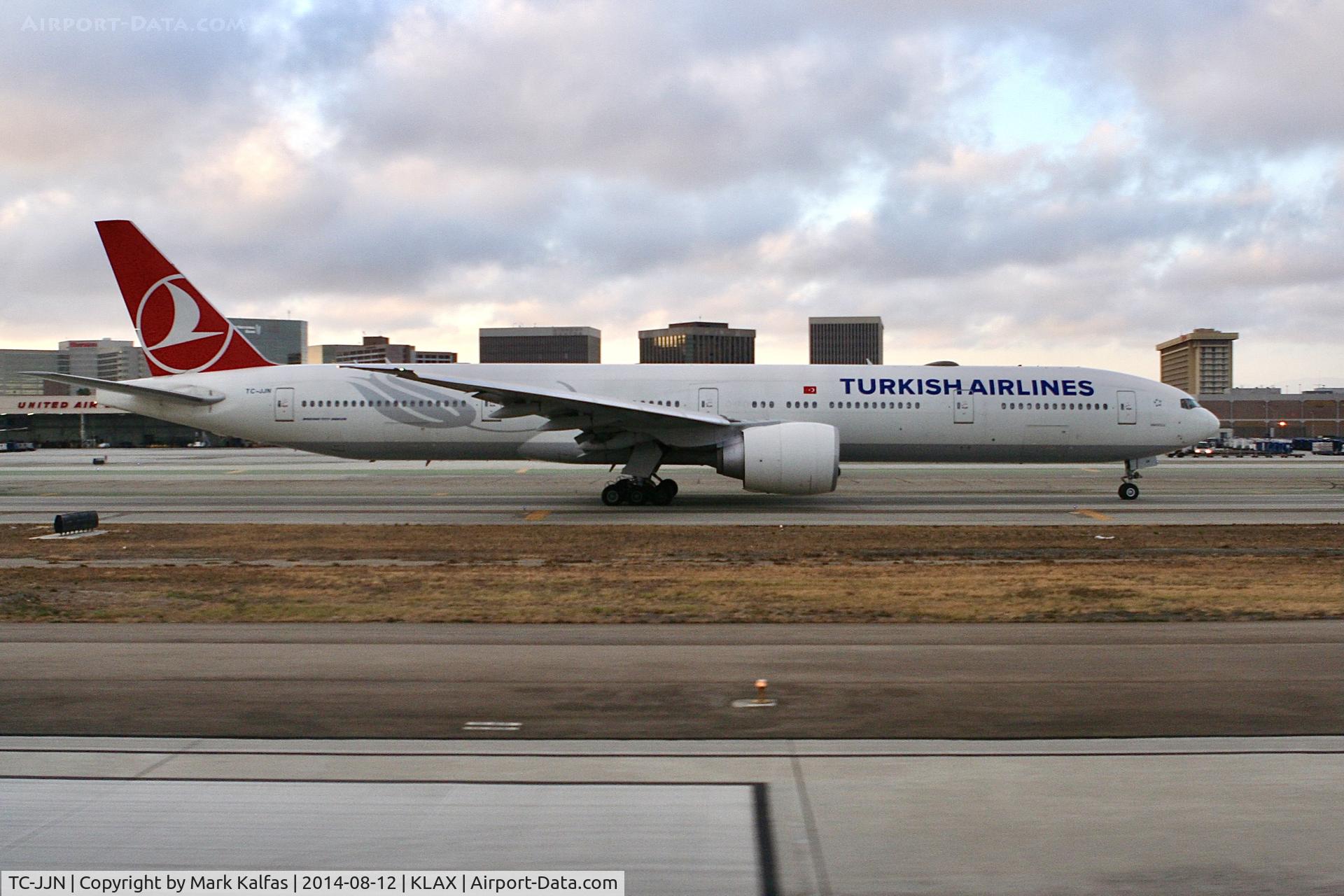 TC-JJN, 2011 Boeing 777-3F2/ER C/N 40795, Turkish Boeing 777-3F2/ER, TC-JJN at LAX