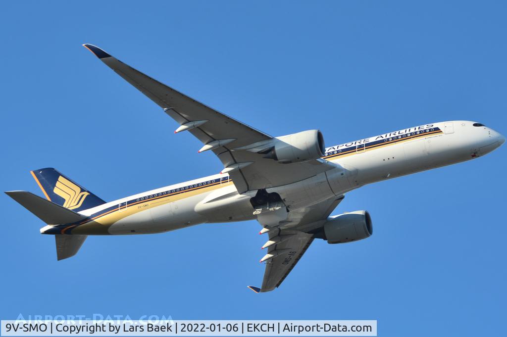 9V-SMO, 2017 Airbus A350-941 C/N 116, RWY04R
