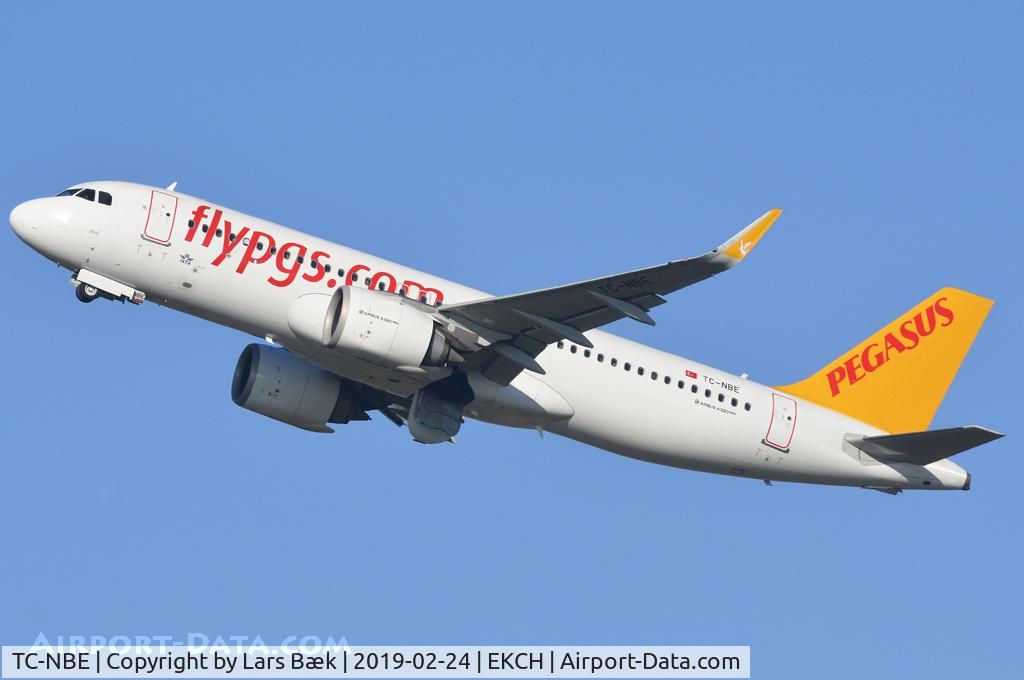 TC-NBE, 2016 Airbus A320-251N C/N 7380, RWY22R from St. Magleby