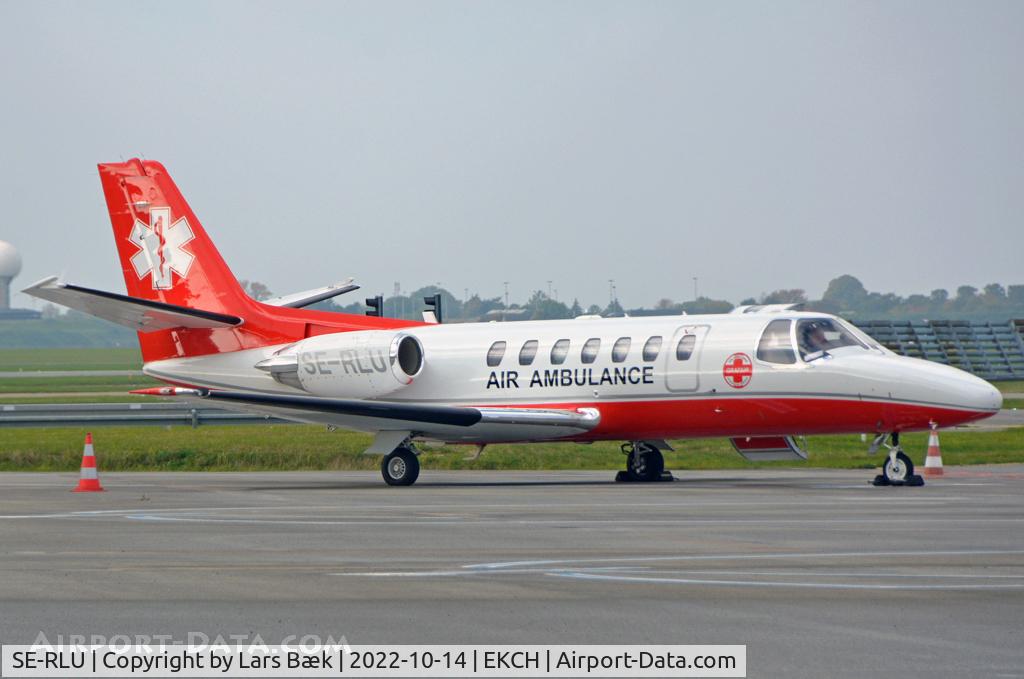 SE-RLU, 1999 Cessna 560 Citation Ultra C/N 560-0537, Parked