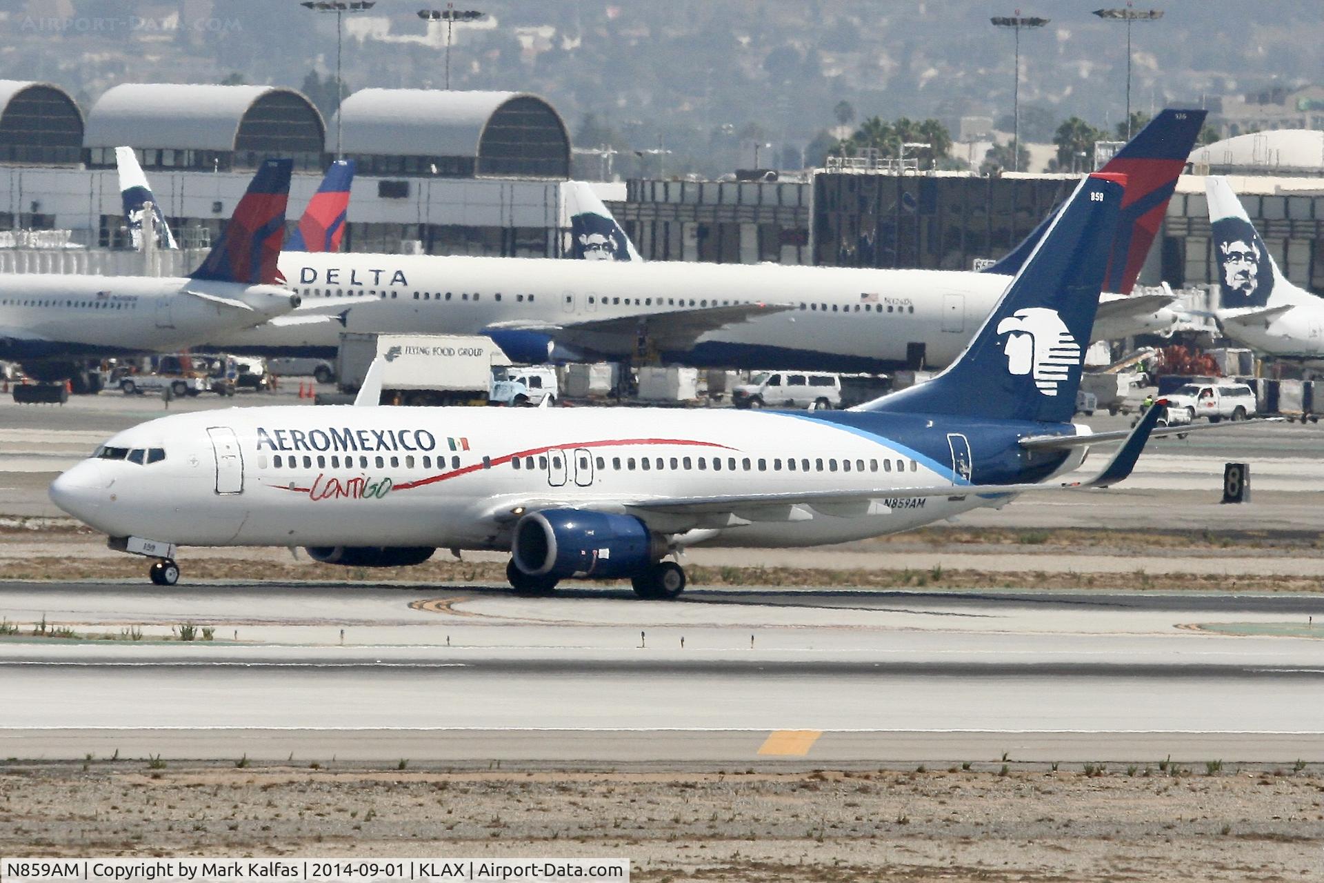 N859AM, 2003 Boeing 737-8Q8 C/N 32796, AeroMexico Boeing 737-8Q8, N859AM arriving at LAX