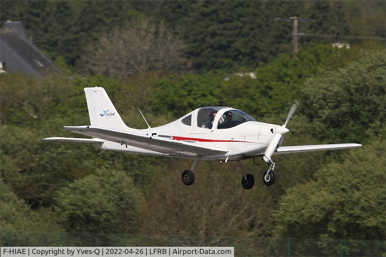 F-HIAE, Tecnam P-2002JF Sierra C/N Not found F-HIAE, Tecnam P-2002JF Sierra, On final rwy 07R, Brest-Bretagne Airport (LFRB-BES)