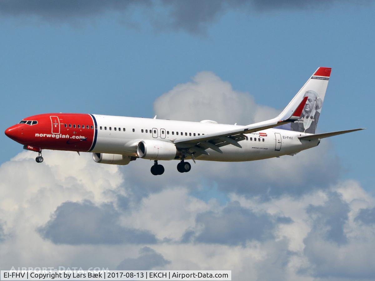 EI-FHV, 2011 Boeing 737-8JP C/N 40870, RWY22L