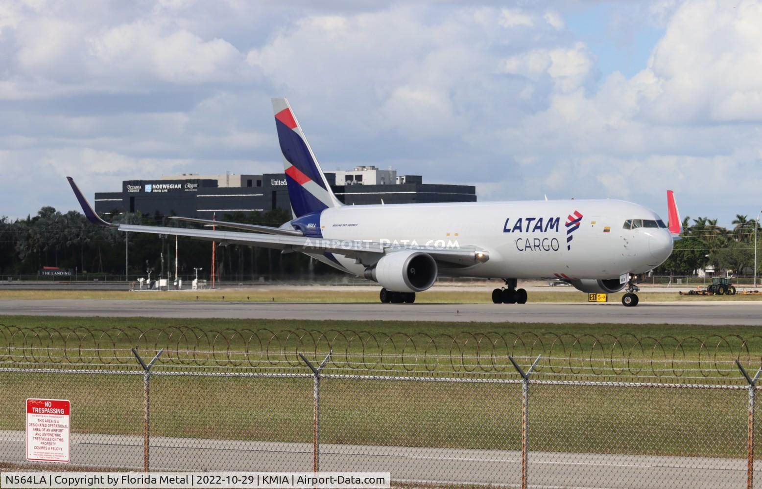 N564LA, 2012 Boeing 767-316/ER C/N 40593, MIA 2022