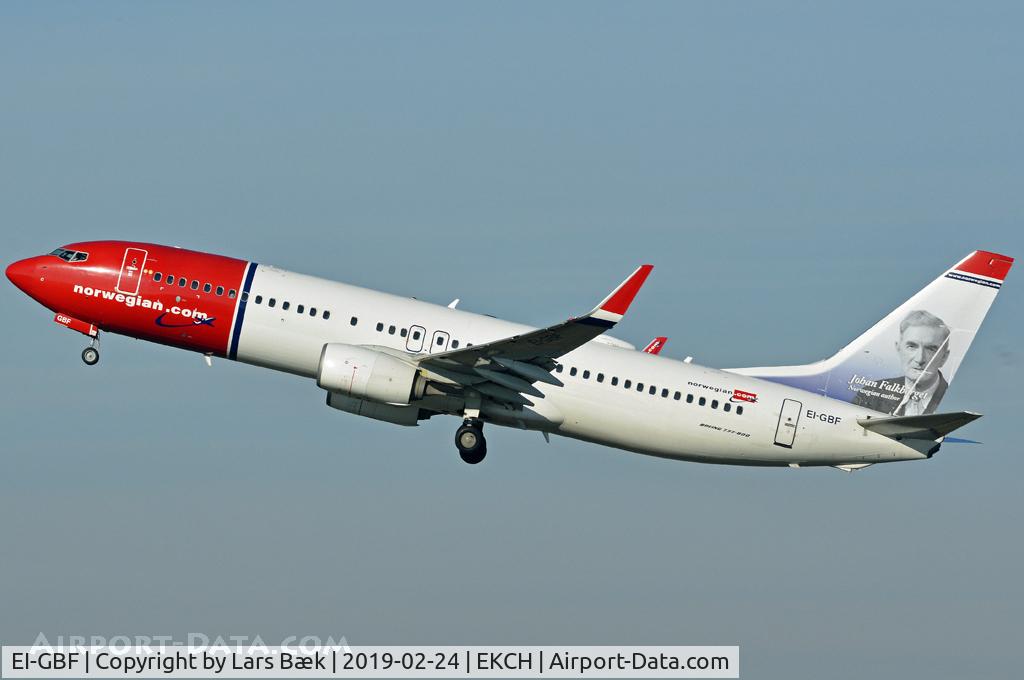 EI-GBF, 2013 Boeing 737-8JP C/N 39022, RWY22R