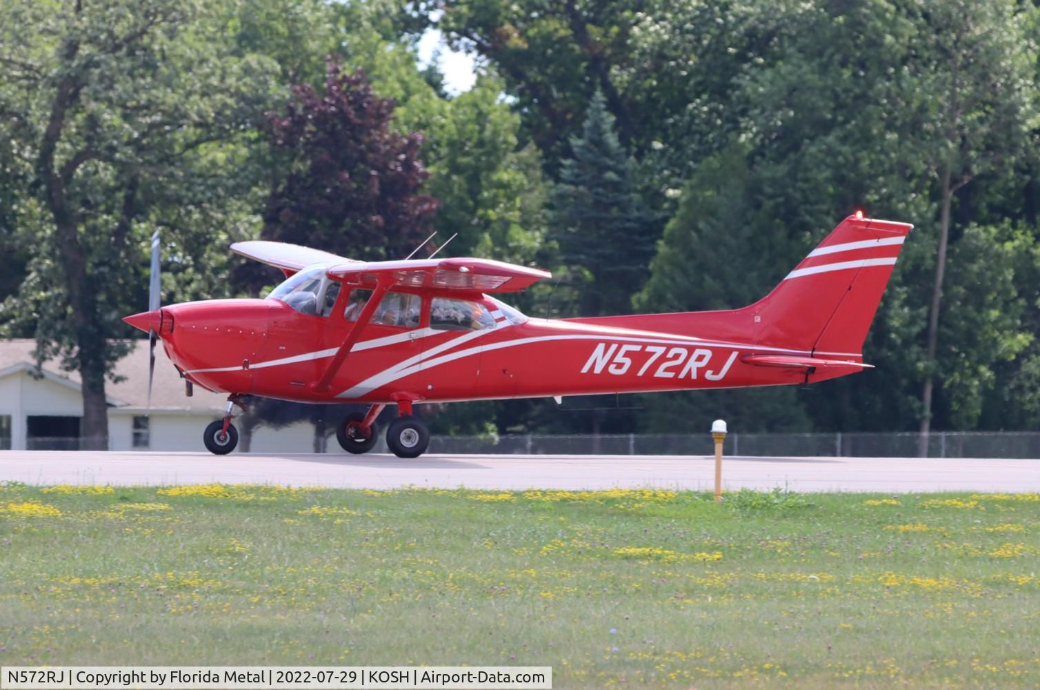 N572RJ, 1973 Cessna 172M C/N 17261600, OSH 2022