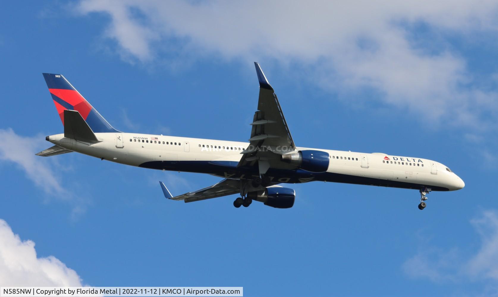 N585NW, 2002 Boeing 757-351 C/N 32985, MCO 2022
