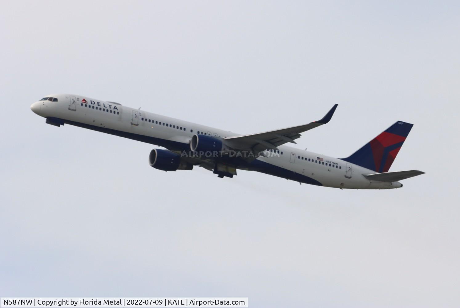 N587NW, 2002 Boeing 757-351 C/N 32986, ATL 2022