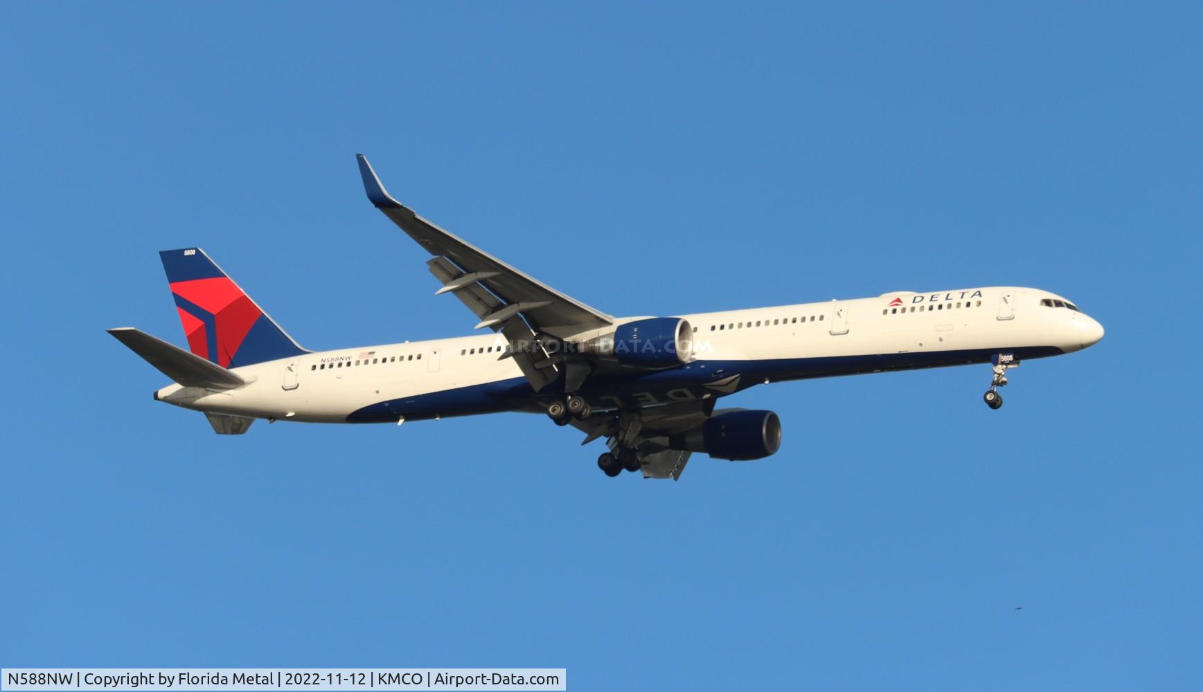 N588NW, 2003 Boeing 757-351 C/N 32988, MCO 2022