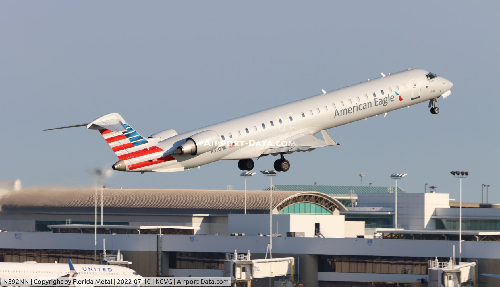 N592NN, 2016 Bombardier CRJ-900LR (CL-600-2D24) C/N 15404, CVG 2022