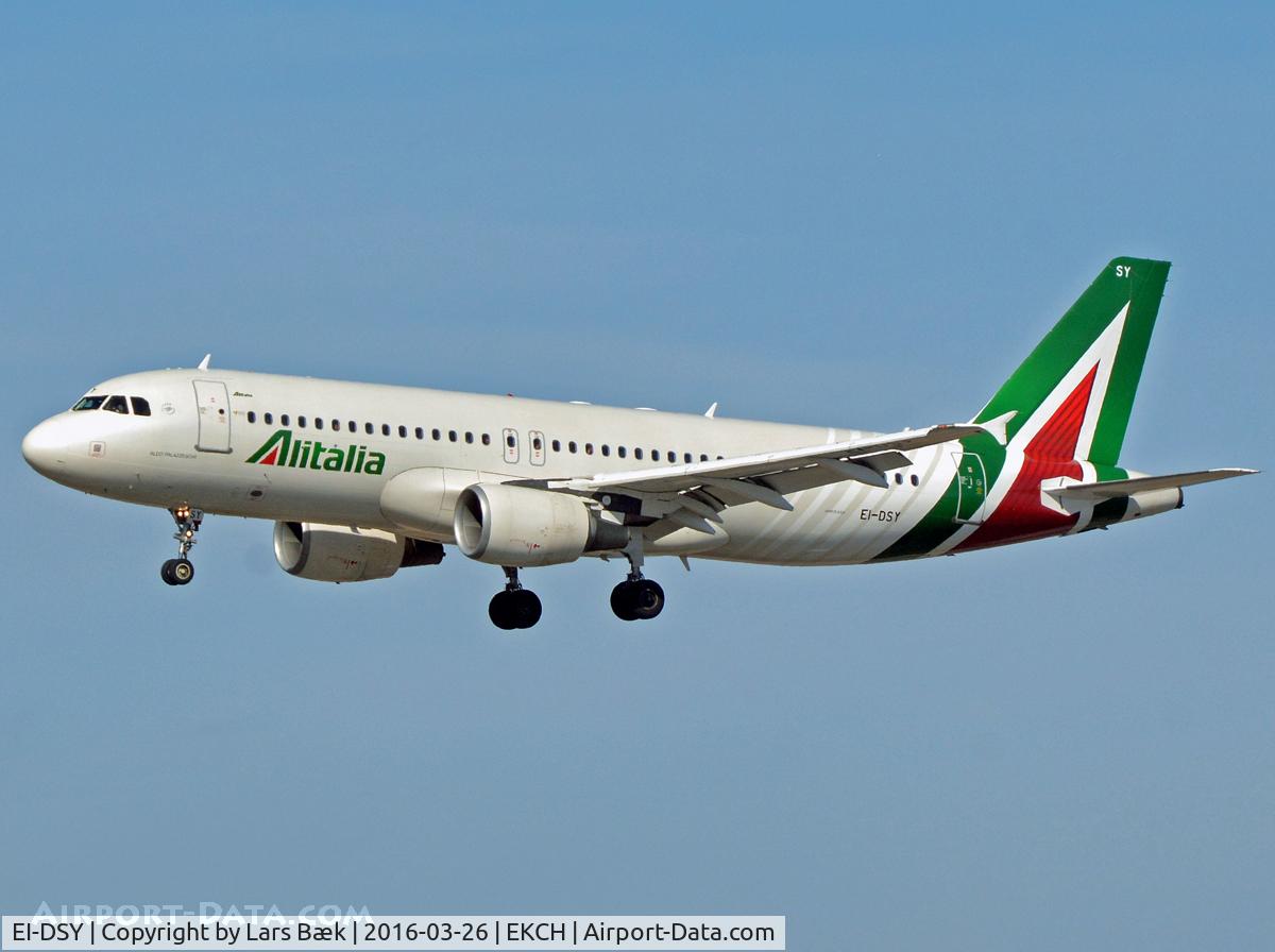 EI-DSY, 2008 Airbus A320-216 C/N 3666, RWY22L