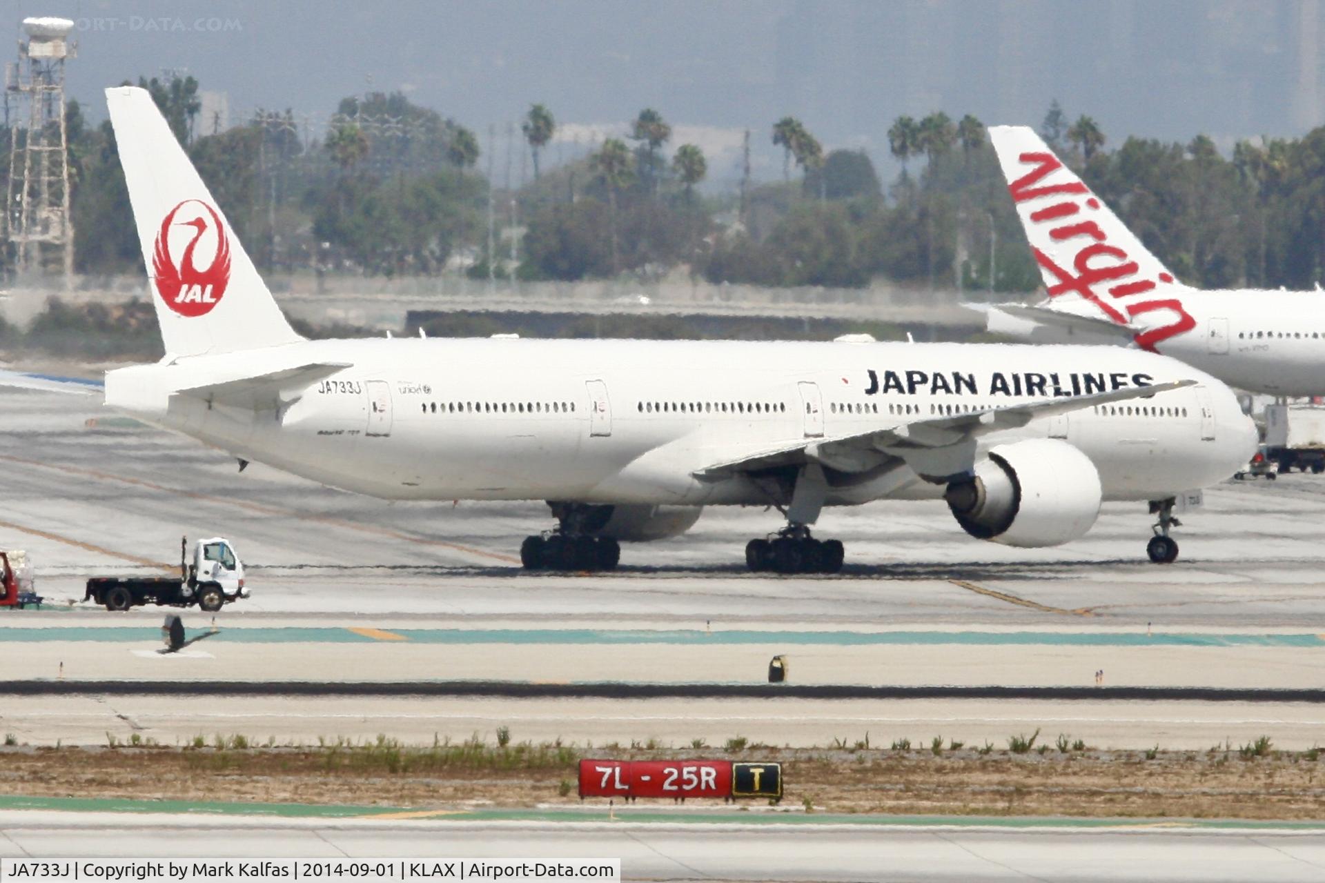 JA733J, 2005 Boeing 777-346/ER C/N 32432, Japan Airlines Boeing 777-346/ER, JA733J at LAX