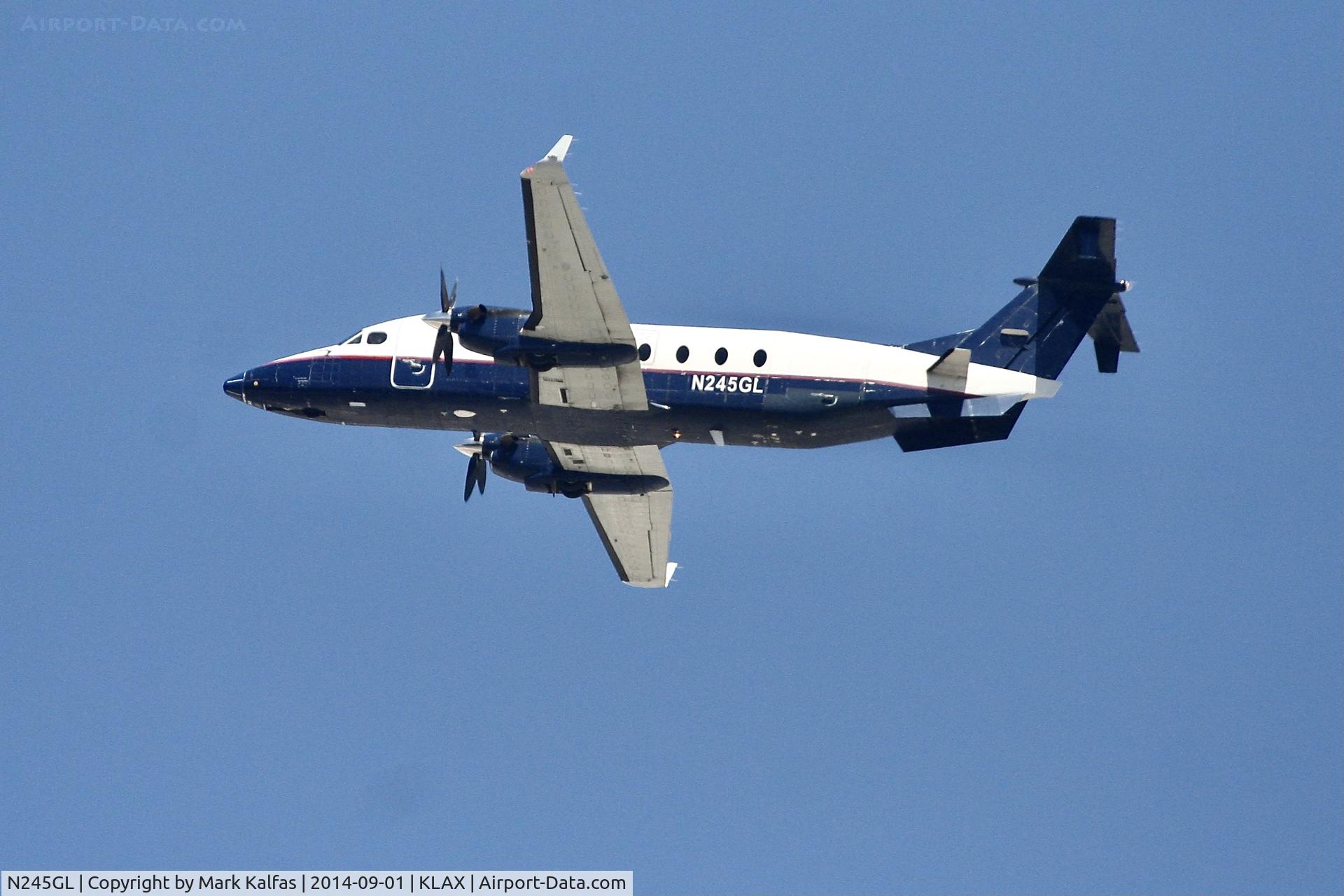 N245GL, 1996 Beech 1900D C/N UE-245, Great Lakes Beech 1900D, Departing 25R LAX