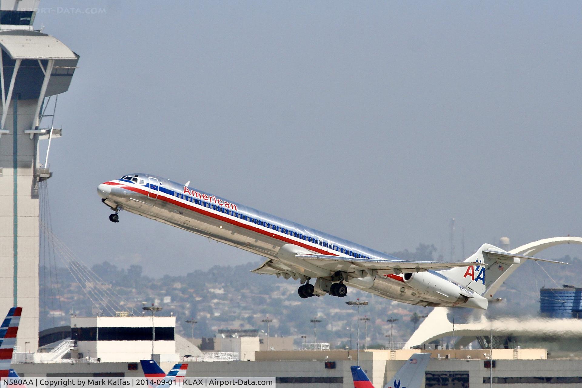 N580AA, 1991 McDonnell Douglas MD-82 (DC-9-82) C/N 53157, American McDonnell Douglas MD-82, N580AA departing 25R LAX