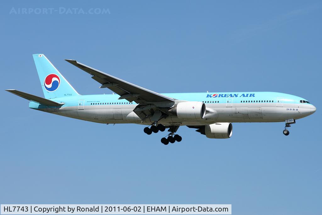 HL7743, 2006 Boeing 777-2B5/ER C/N 34208, at spl