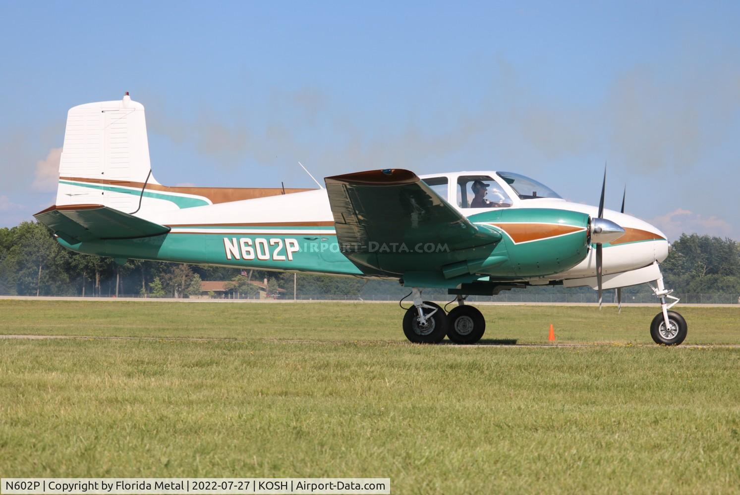 N602P, 1959 Beech D50B Twin Bonanza C/N DH-224, OSH 2022
