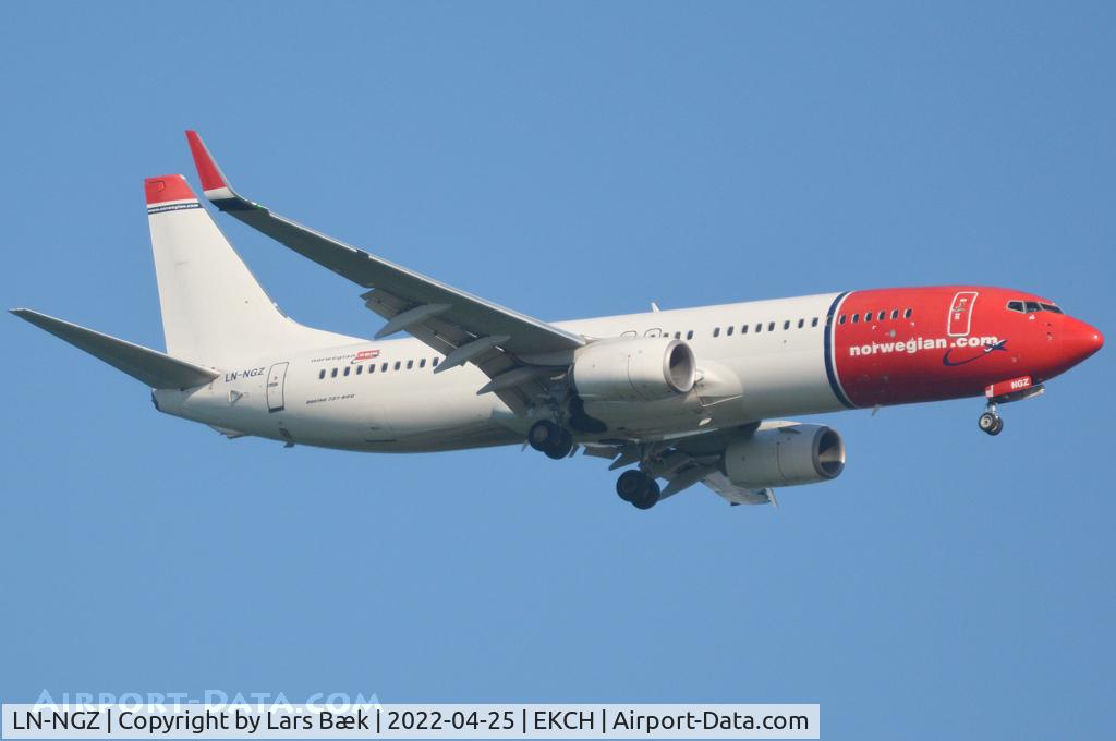 LN-NGZ, 2014 Boeing 737-8JP C/N 41127, RWY04L from Kongelundsfortet