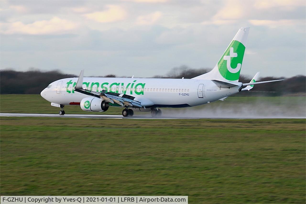F-GZHU, 2015 Boeing 737-8K2 C/N 41352, Boeing 737-8K2, Landing rwy 25L, Brest-Bretagne airport (LFRB-BES)