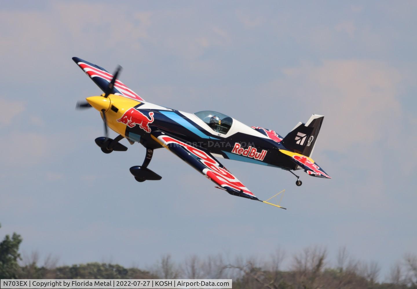 N703EX, 2006 Extra EA-300S C/N 1035, OSH 2022