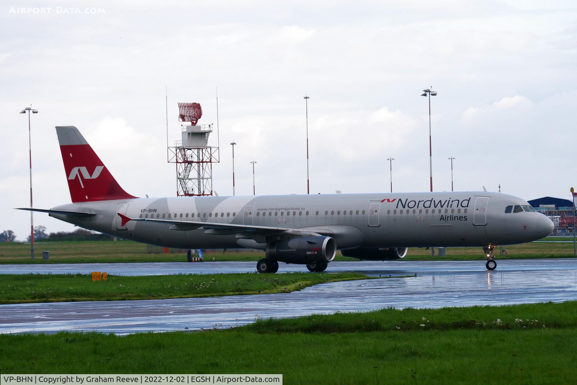 VP-BHN, 2007 Airbus A321-231 C/N 3106, Just landed at Norwich.