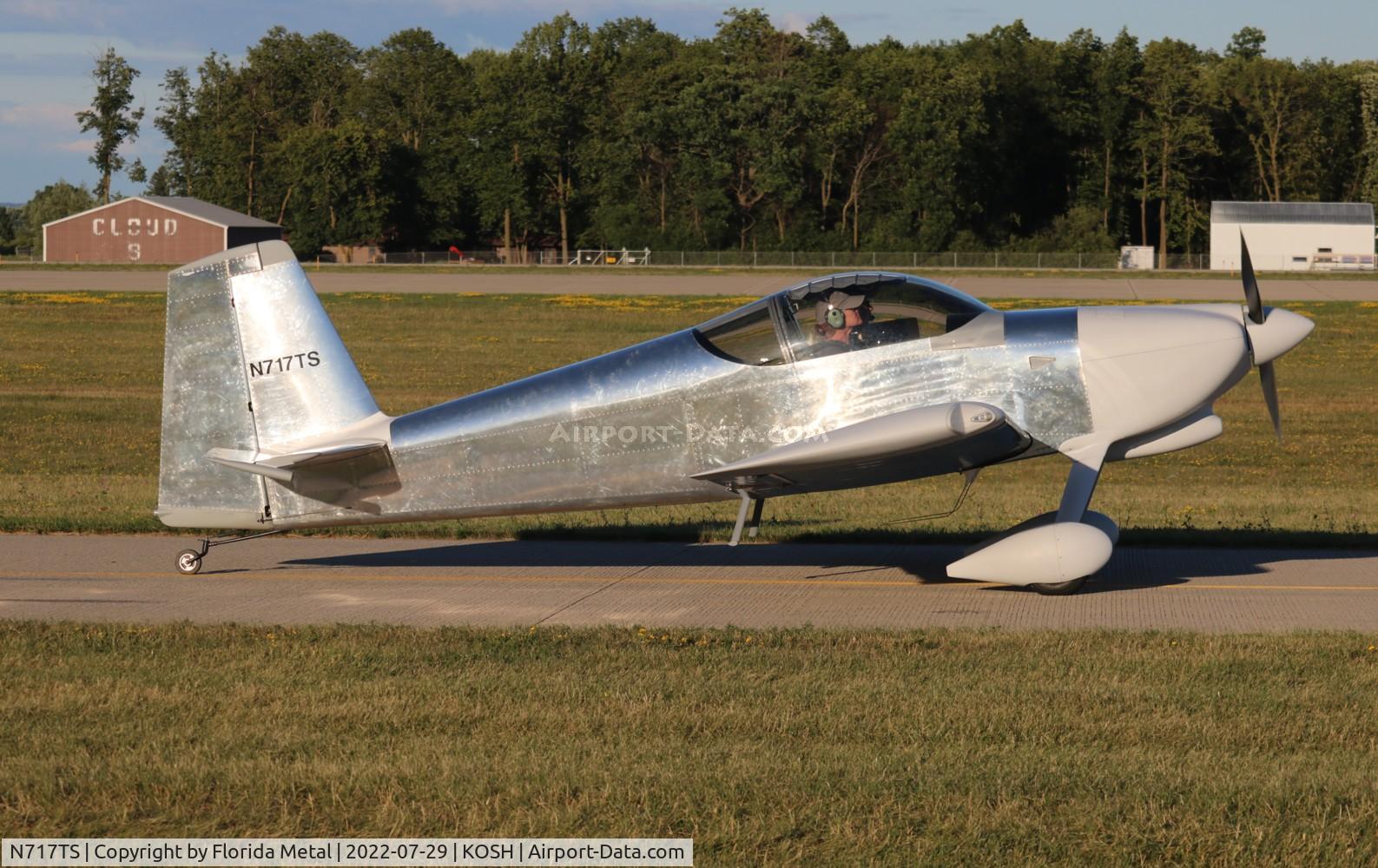 N717TS, 2016 Vans RV-7 C/N 72798, OSH 2022