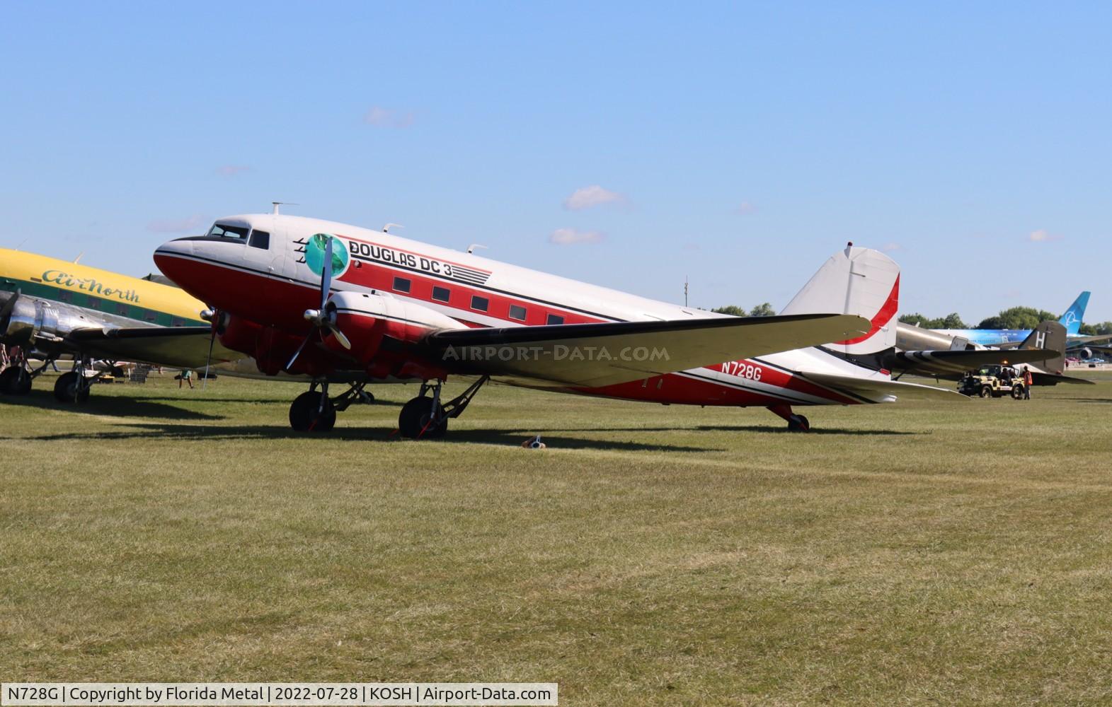 N728G, 1942 Douglas DC-3C (C-47-DL) C/N 4359, OSH 2022