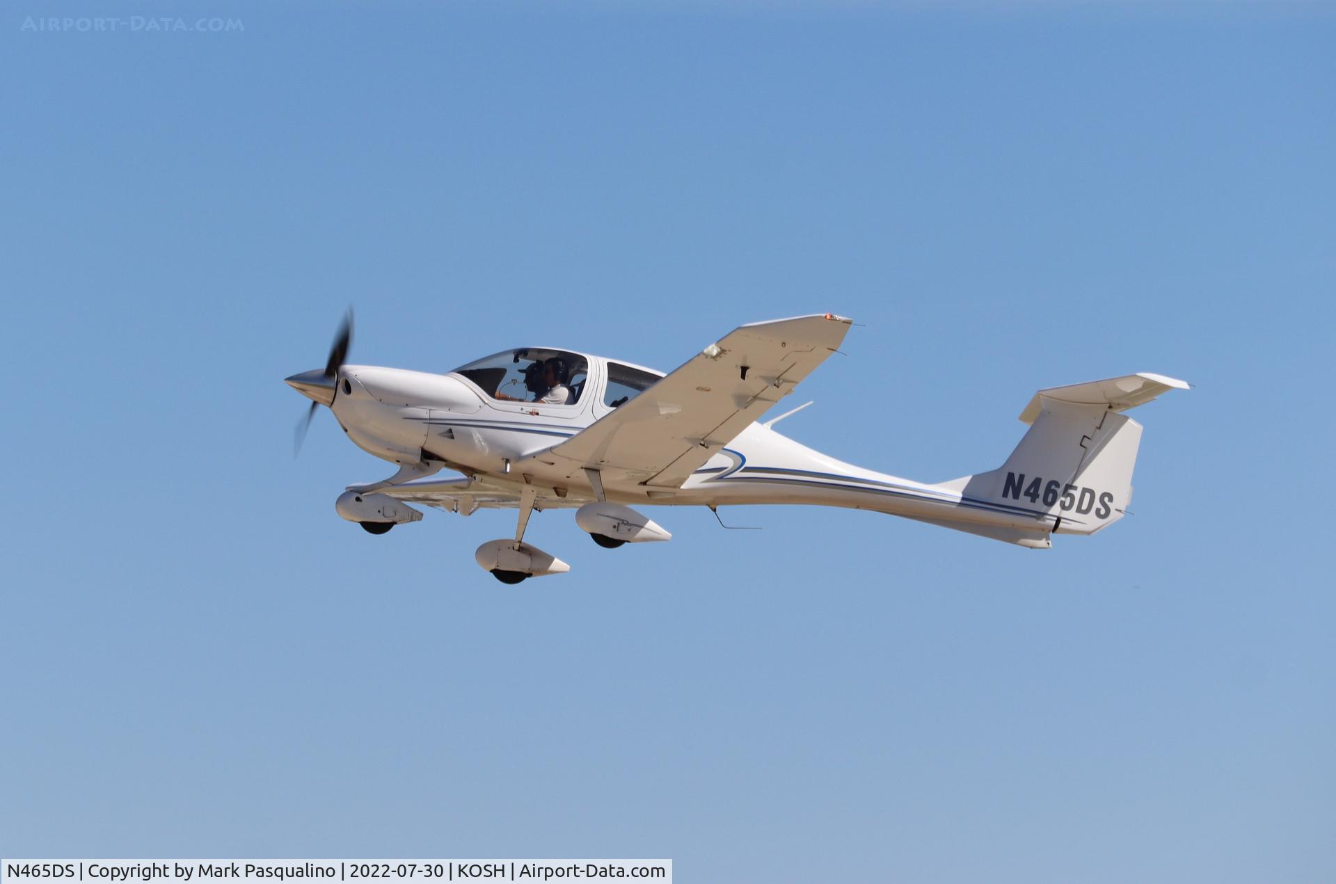 N465DS, 2001 Diamond DA-40 Diamond Star C/N 40.065, Diamond DA-40