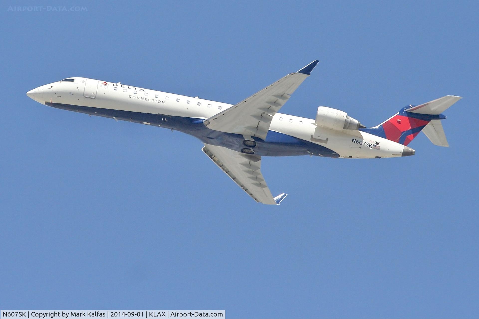 N607SK, 2006 Bombardier CRJ-702 (CL-600-2C10) Regional Jet C/N 10251, SkyWest/Delta Connection Bombardier CRJ-702, N607SK departing LAX
