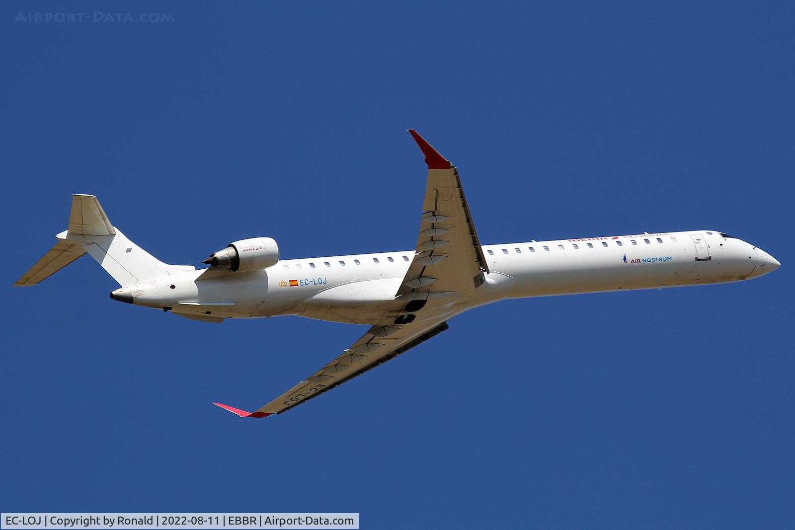EC-LOJ, 2011 Bombardier CRJ-1000ER NG (CL-600-2E25) C/N 19018, at bru