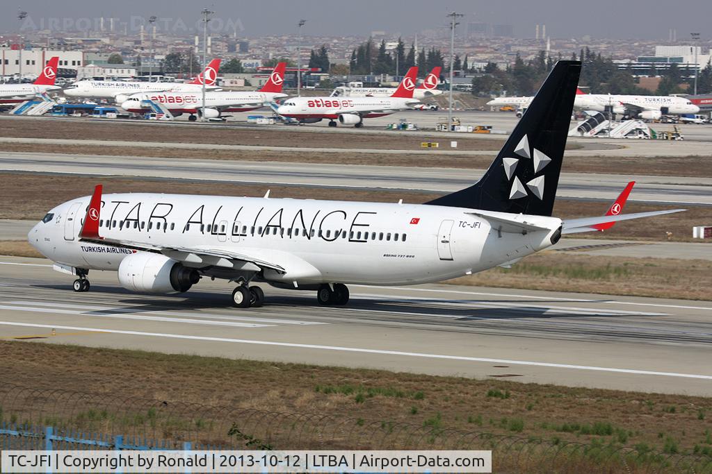 TC-JFI, 1999 Boeing 737-8F2 C/N 29771, at ist