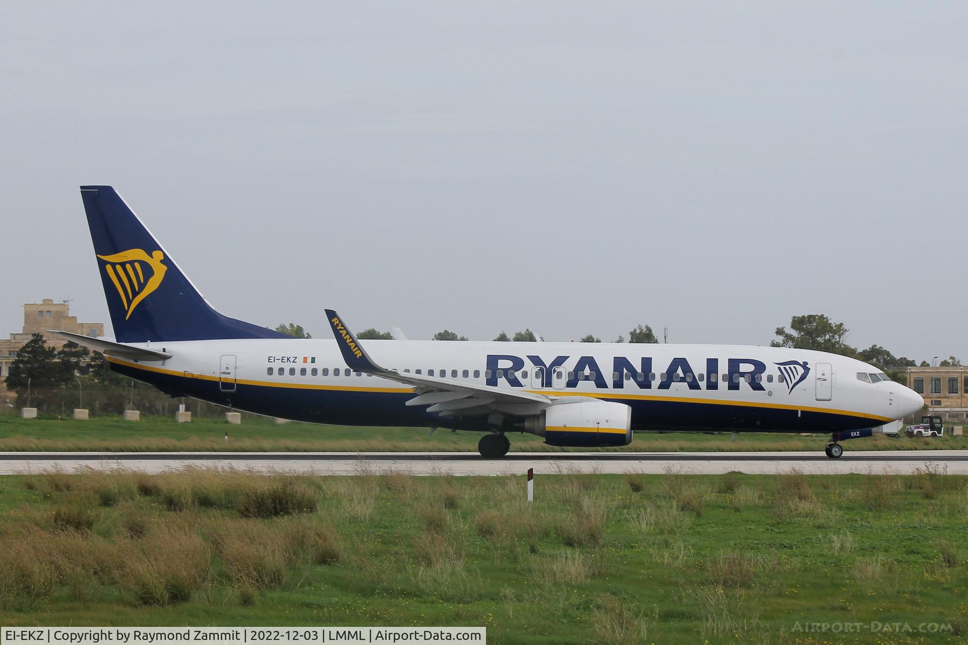 EI-EKZ, 2010 Boeing 737-8AS C/N 38508, B737-800 EI-EKZ Ryanair