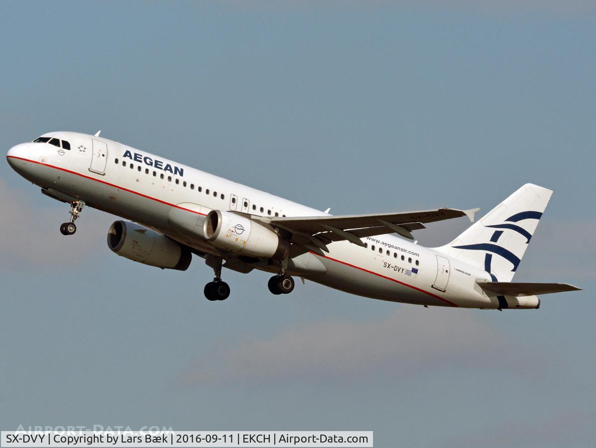 SX-DVY, 2009 Airbus A320-232 C/N 3850, RWY22R