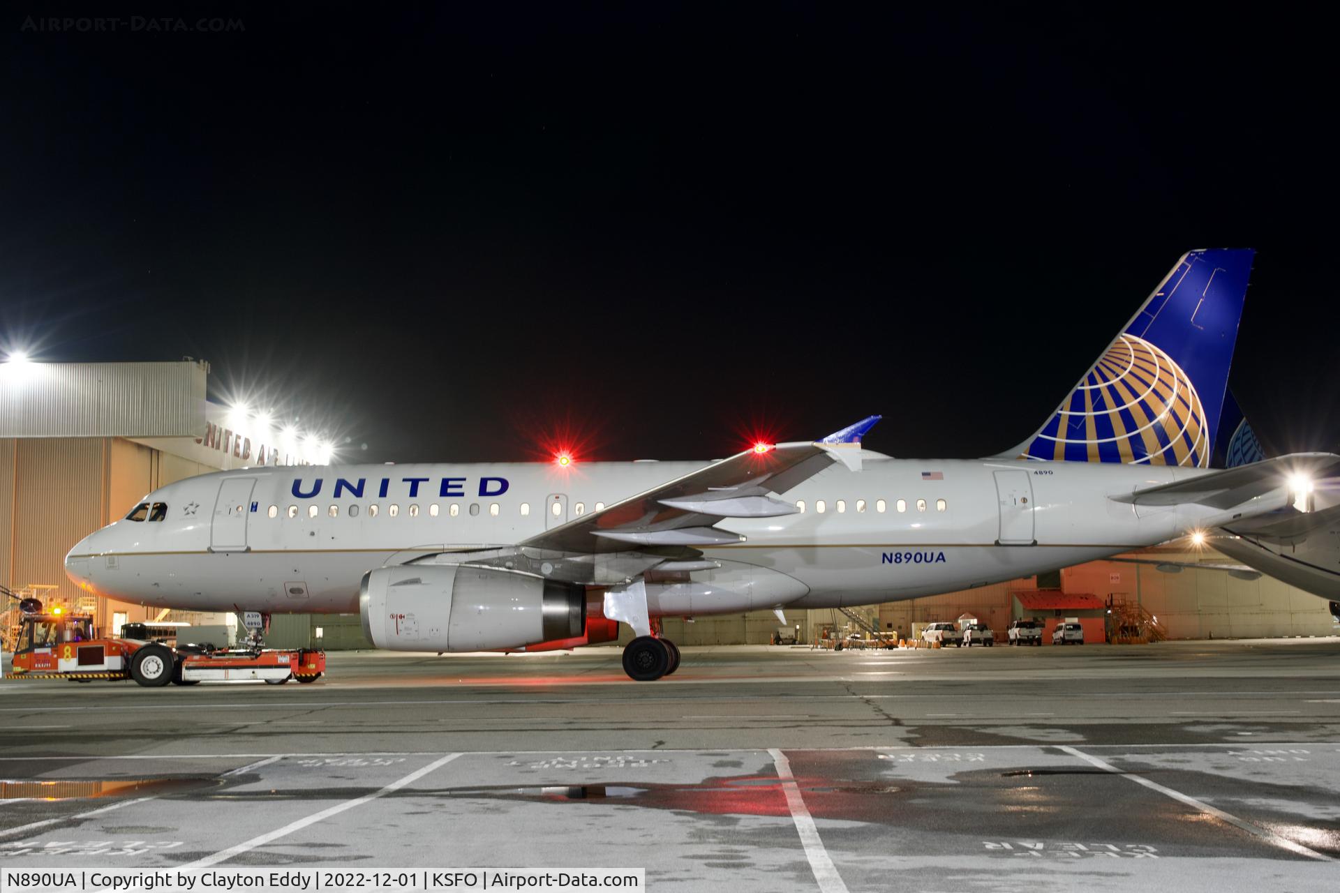 N890UA, 2006 Airbus A319-132 C/N 2815, SFO 2022.
