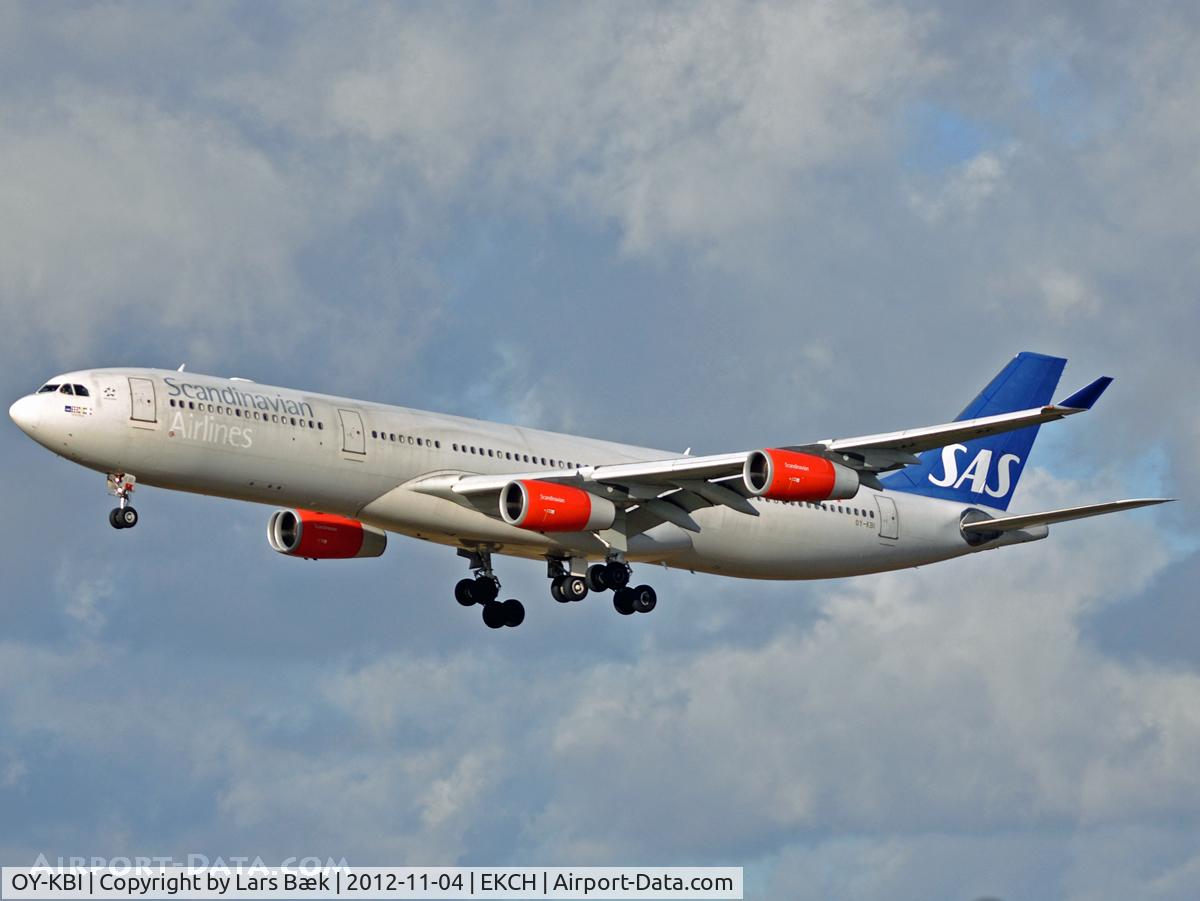 OY-KBI, 2001 Airbus A340-313X C/N 430, RWY22L