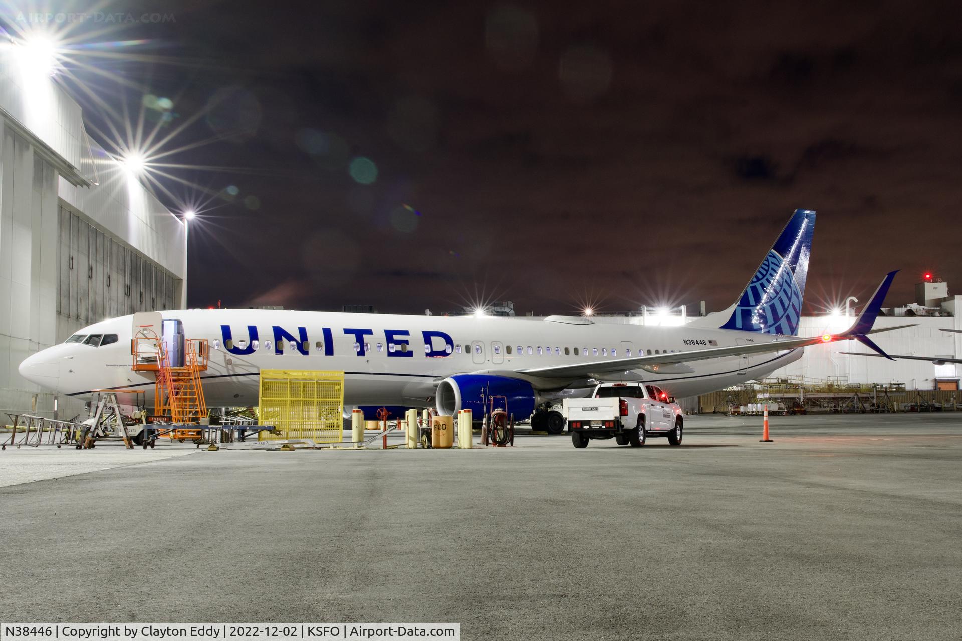N38446, 2012 Boeing 737-924/ER C/N 31661, SFO 2022.