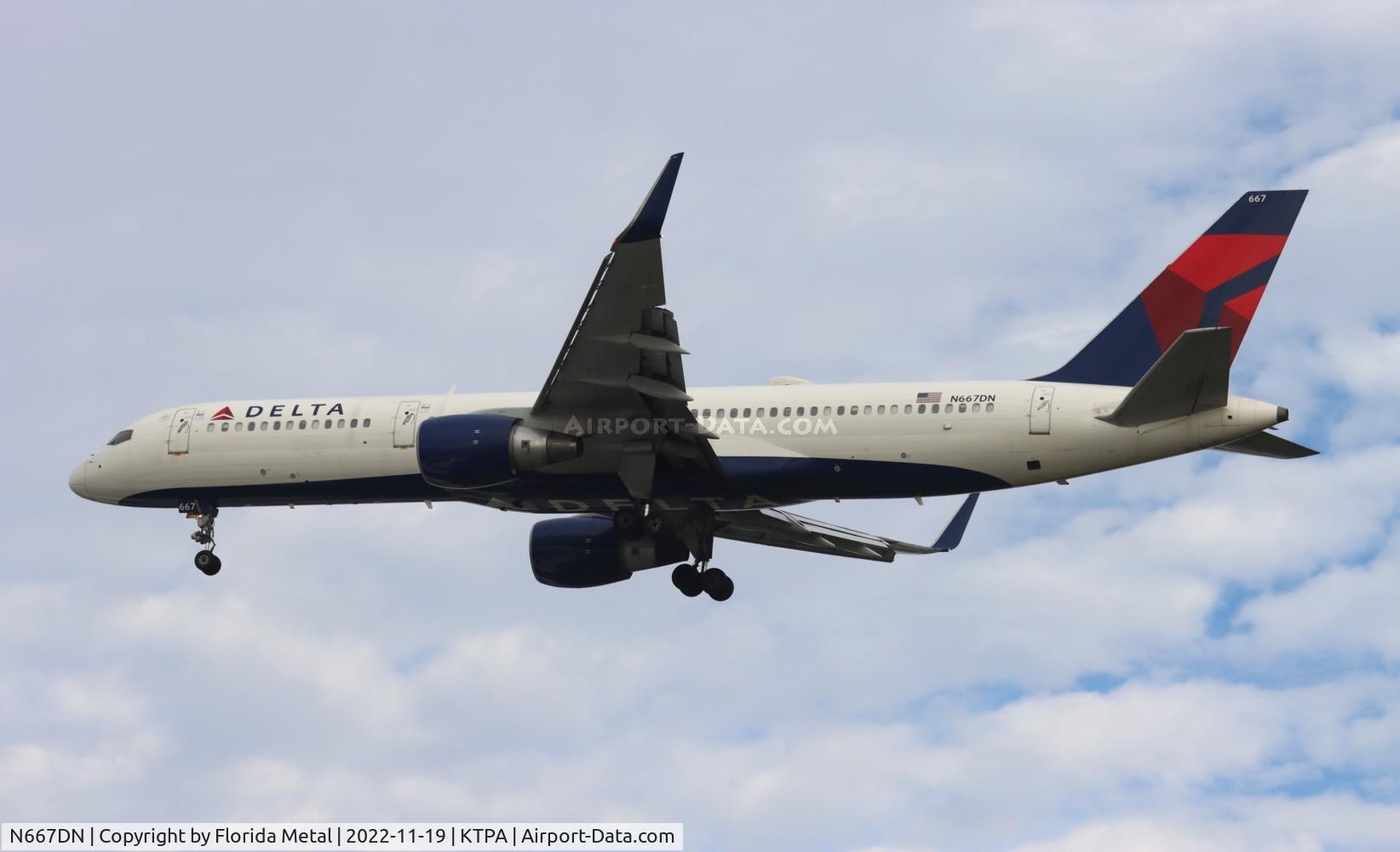 N667DN, 1991 Boeing 757-232 C/N 25035, TPA 2022