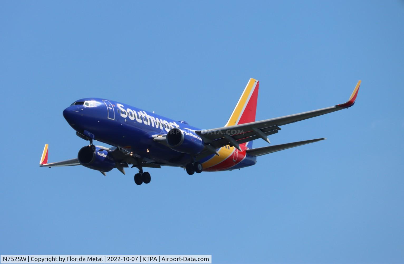 N752SW, 1999 Boeing 737-7H4 C/N 29804, TPA 2022