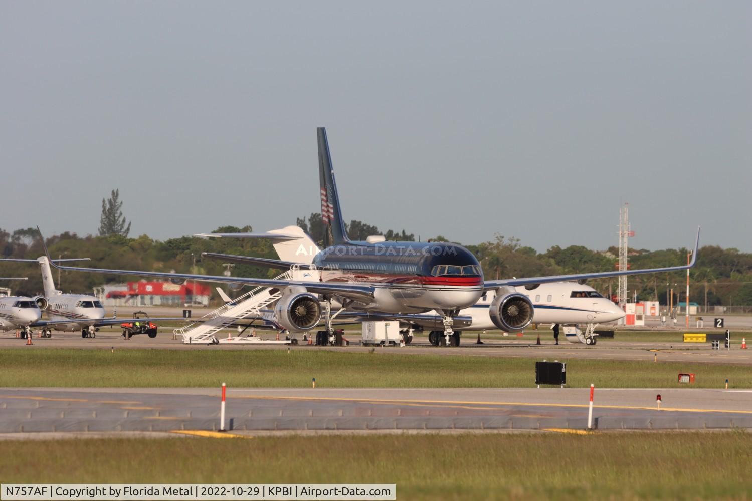 N757AF, 1991 Boeing 757-2J4 C/N 25155, PBI OFA 2022