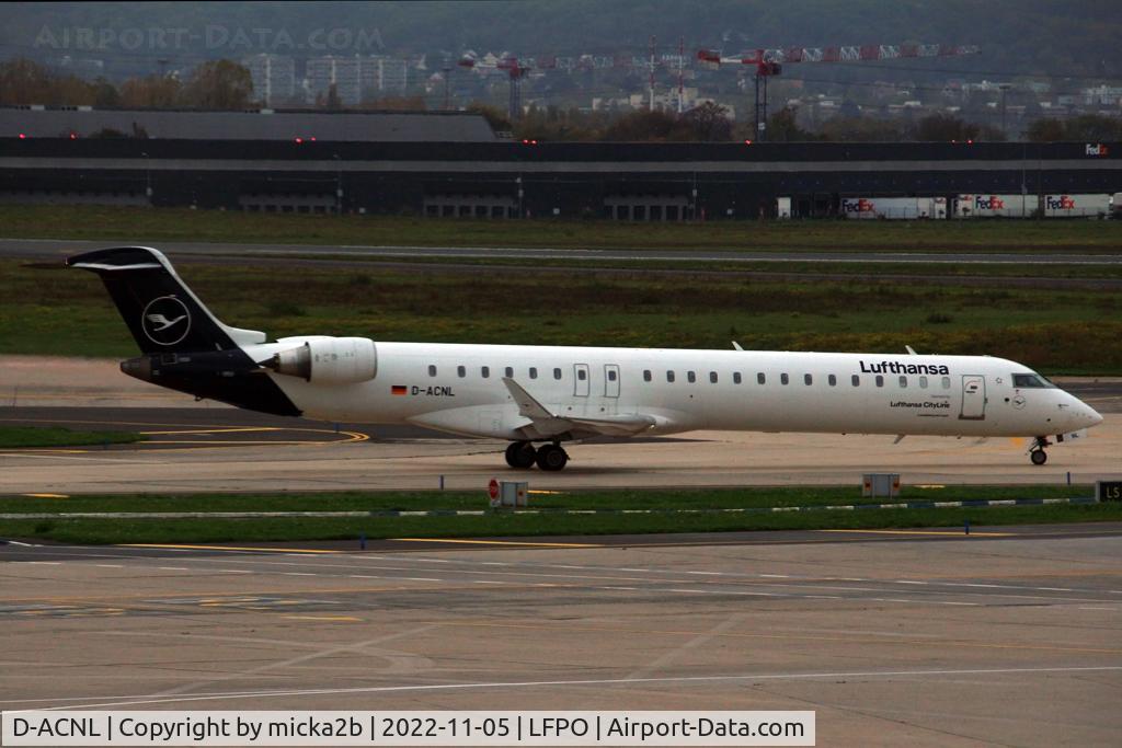 D-ACNL, 2010 Bombardier CRJ-900 NG (CL-600-2D24) C/N 15252, Taxiing