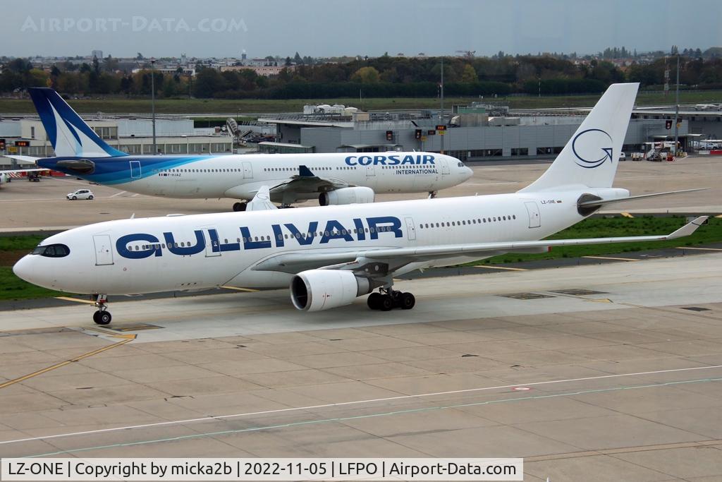 LZ-ONE, 2006 Airbus A330-203 C/N 811, Taxiing