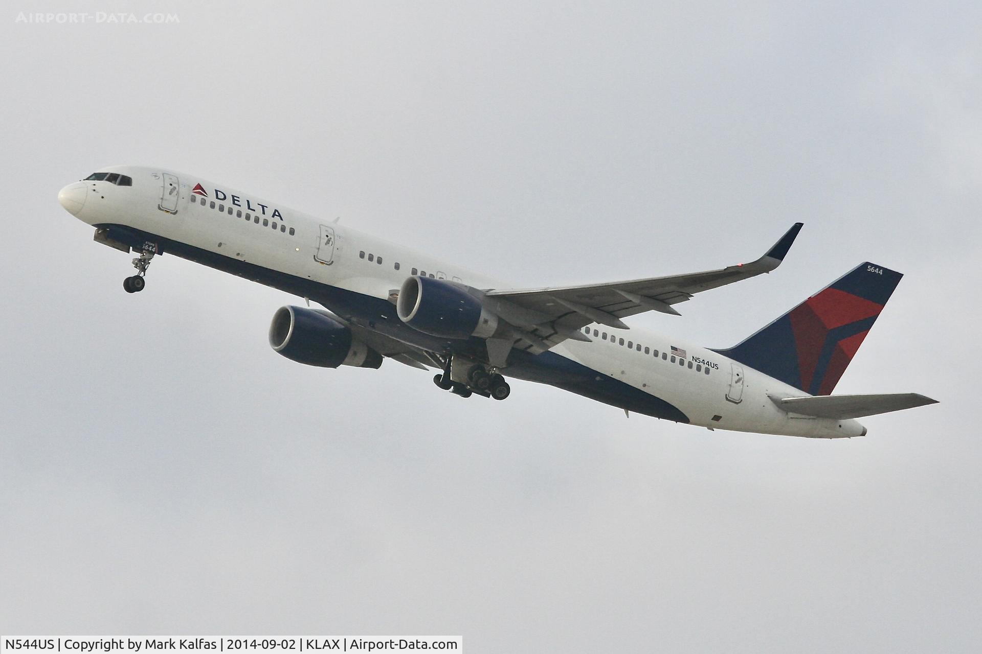 N544UA, 1991 Boeing 757-222 C/N 25322, Delta B752, N544US departing LAX